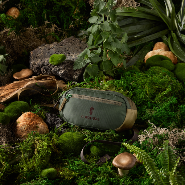 Kapai 1.5L Hip Pack - Del Dia Monochrome